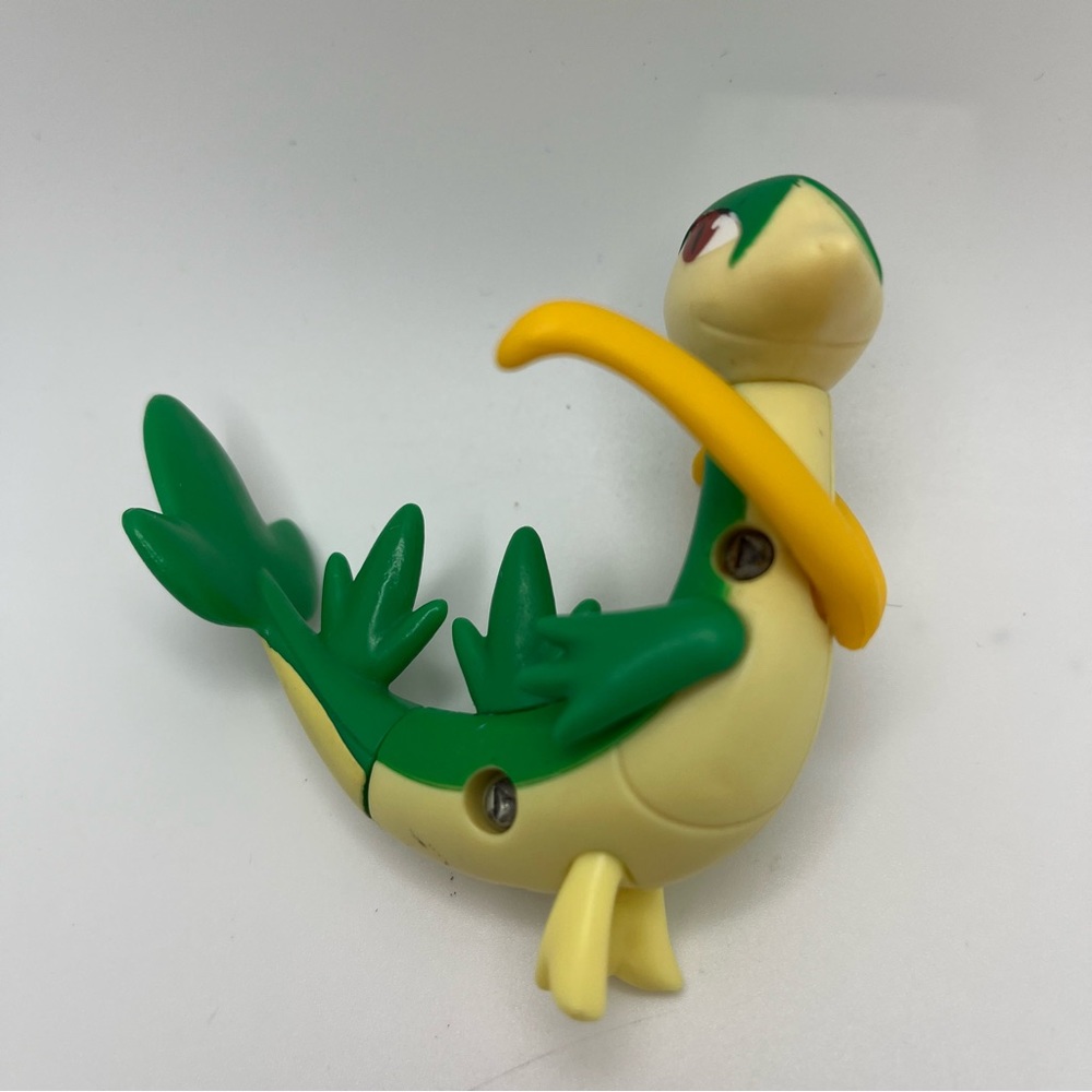 McDonald's 2012 Pokemon Tomy Nintendo Green Servine Plastic Toy